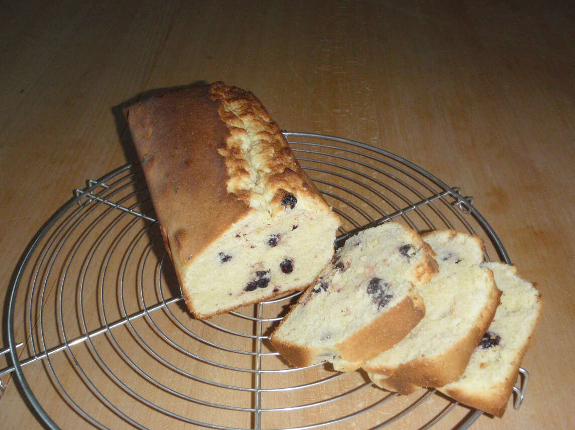 Cake mit Aronia-Beeren