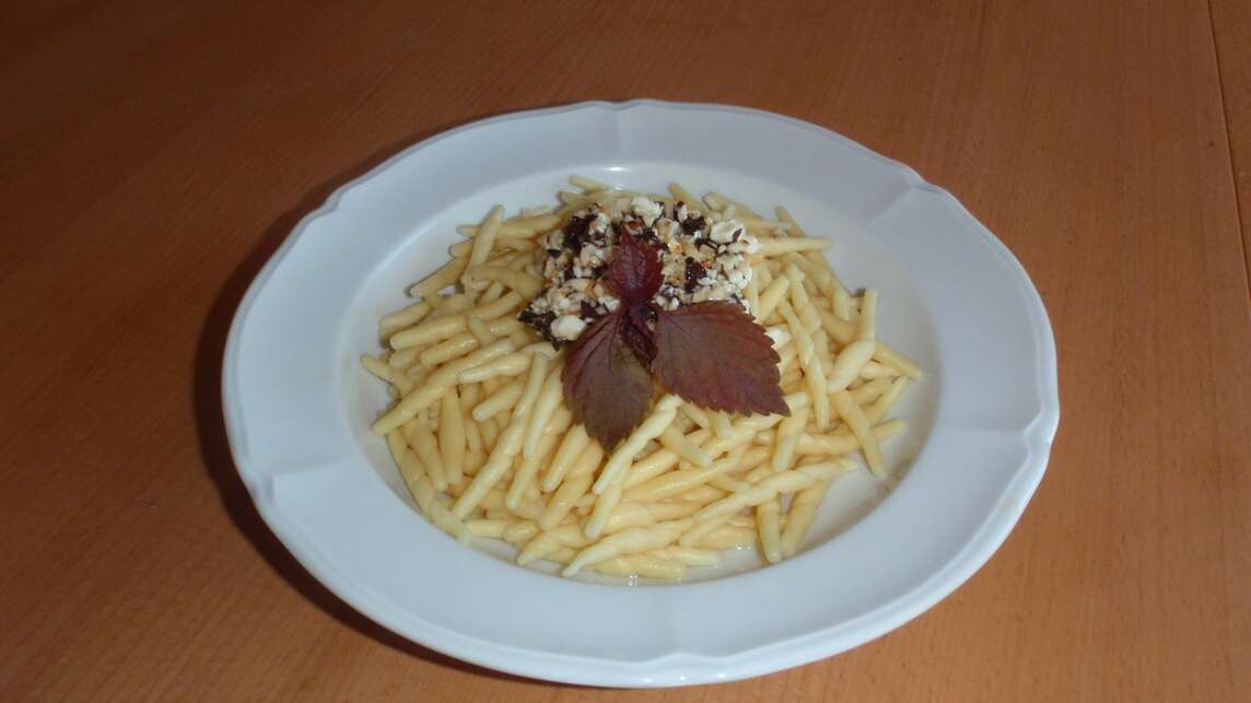 Teigwaren mit Perilla-Pesto