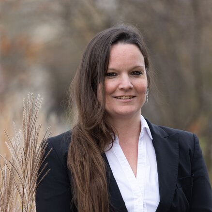 Agency Manager Laufen Mary Ann Born