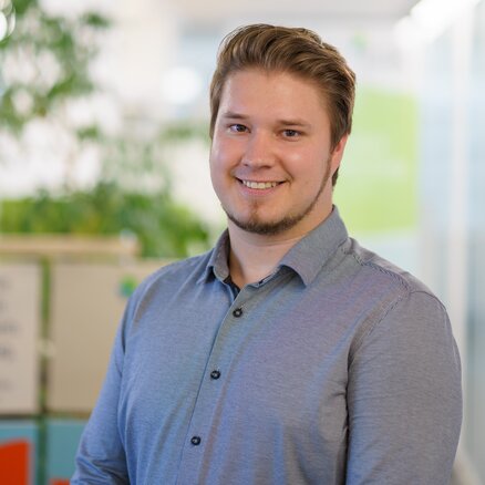 Back office customer advisor St. Gallen Jona Niedermann